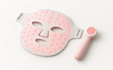 Do LED masks really work: illustration of an LED face mask
